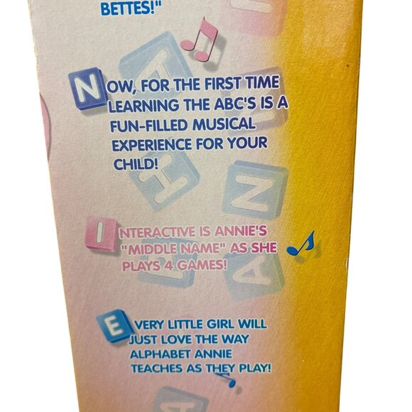 Vintage 2001 Alphabet Annie Interactive Braille Doll With ABC Shirt & Green Pant - Picture 10 of 13